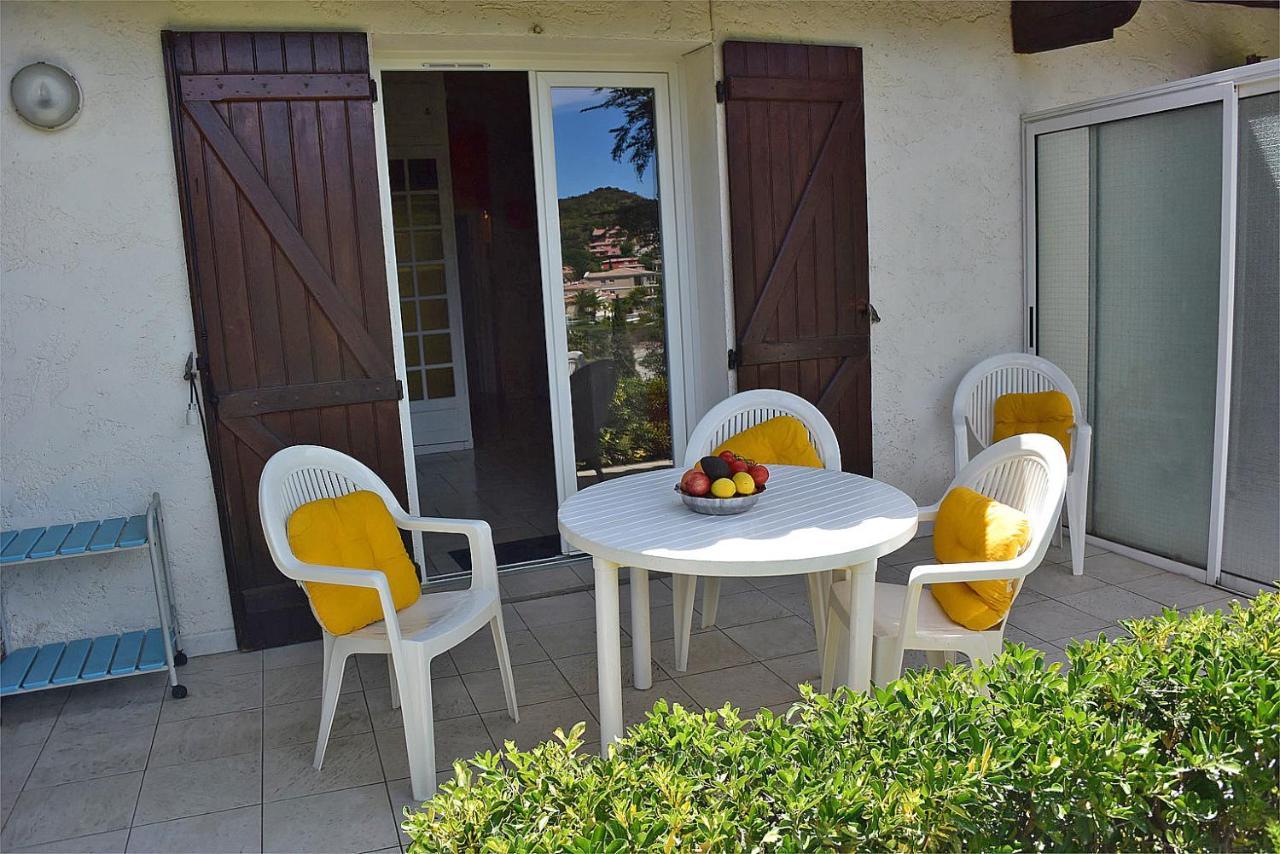 Dans En Rez De Jardin