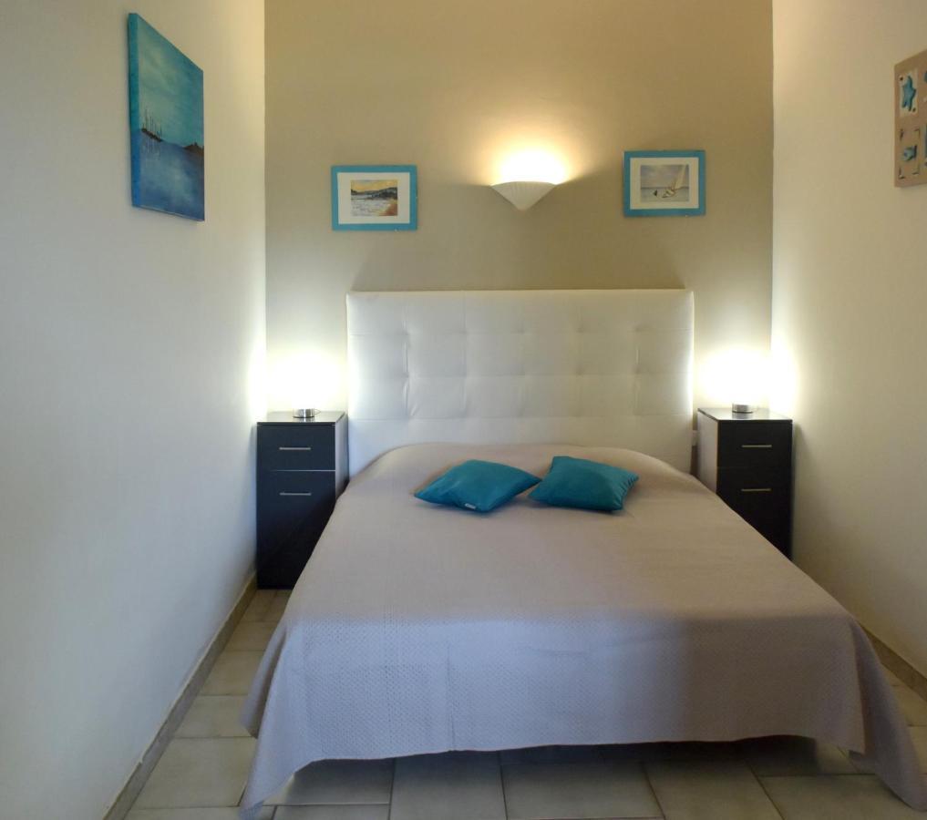 Apartment Dans En Rez De Jardin *