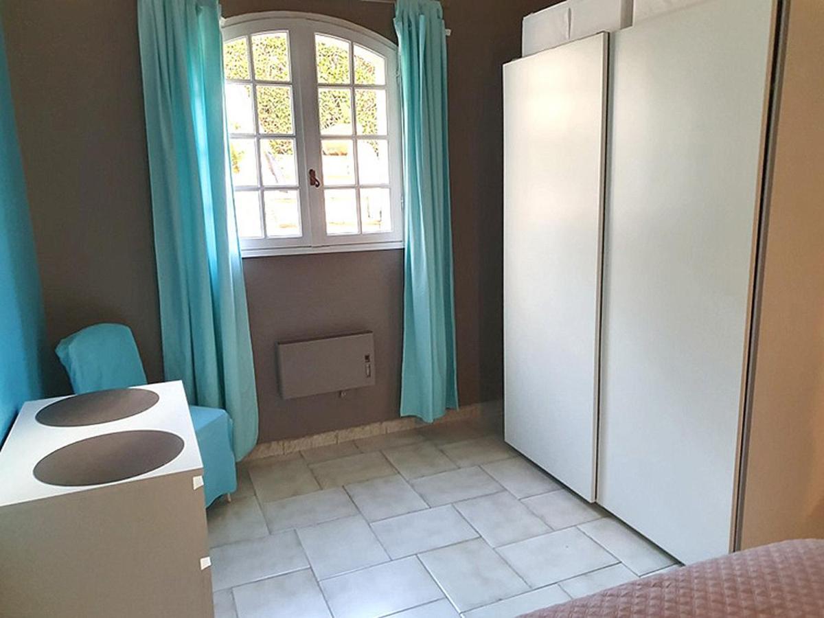 Apartment Dans En Rez De Jardin